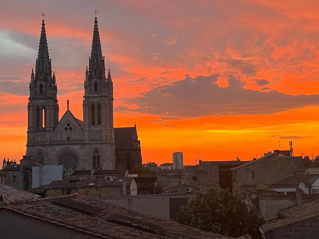 Belle Vue - Vue Exceptionnel Chartrons 2 Chambres Avec Parking Bordeaux Kültér fotó